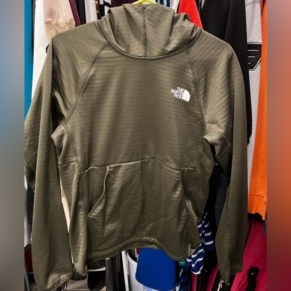 Bundle of Men’s Sportswear Adidas, North Face, Under Armour Five (5) Pieces - Picture 2 of 13